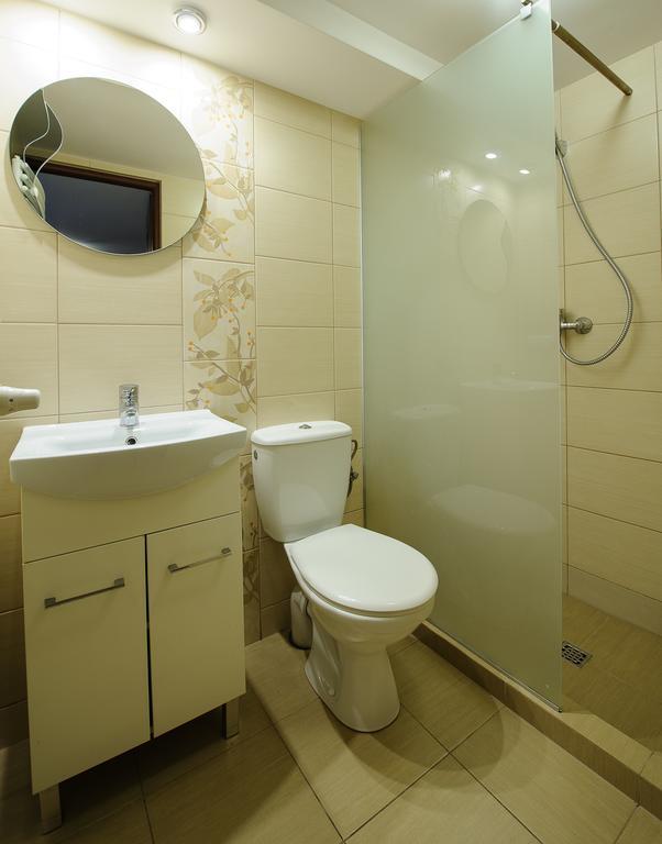 Pokoje I Apartamenty Iwona Ciechocinek Bagian luar foto