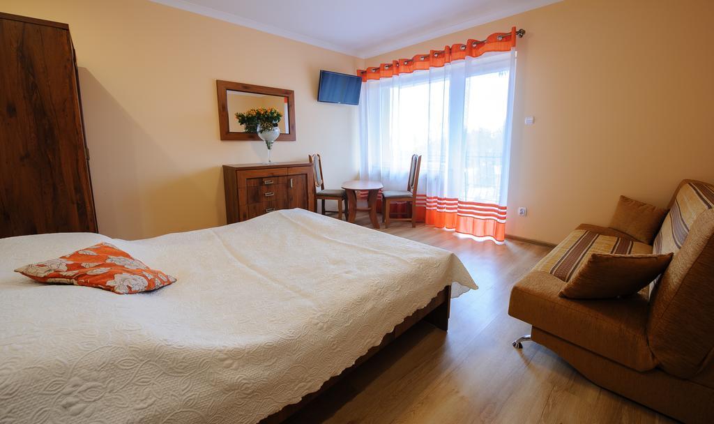 Pokoje I Apartamenty Iwona Ciechocinek Bagian luar foto