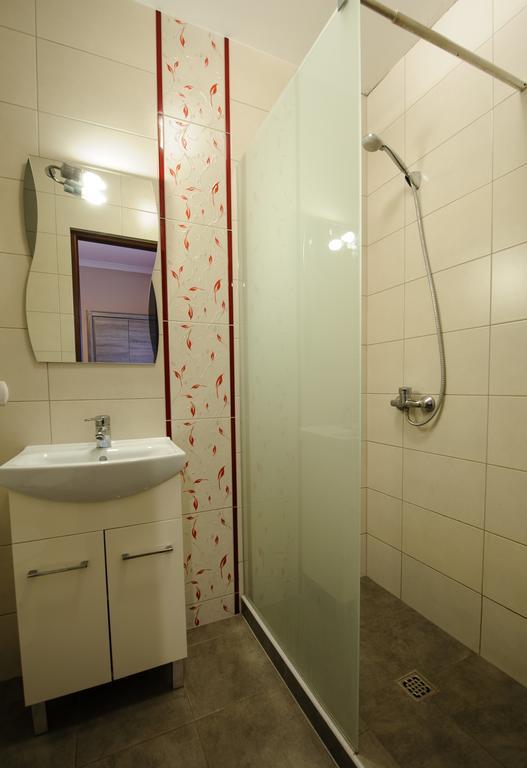 Pokoje I Apartamenty Iwona Ciechocinek Bagian luar foto